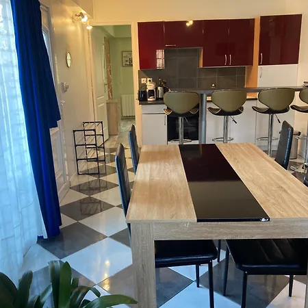 Calme Et Spacieux Pres Du Loing Et Du Centre Apartment Moret-sur-Loing